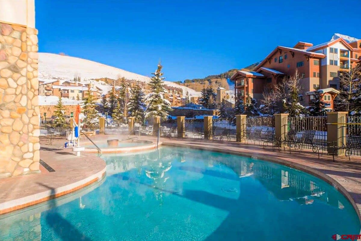 【Pool + Hot Tub】Heated indoor/outdoor pool and hot tub, open 365 days