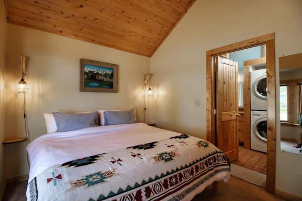 【King Bedroom】 King bed in the primary — direct access to the bathroom.