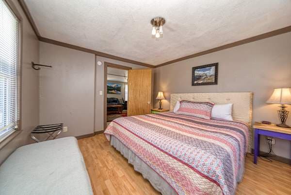 Second Bedroom- King