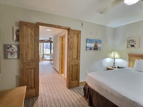 King-size bed | Listed with @BookTraverse