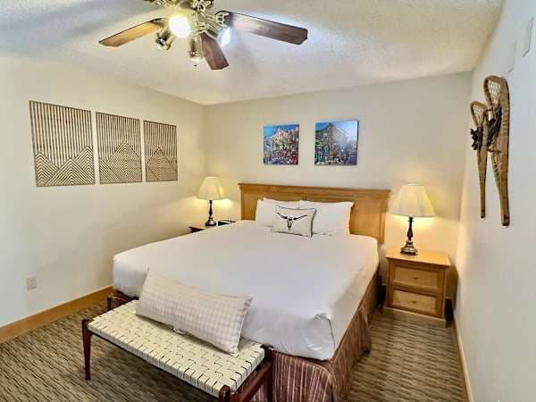 【Bedroom】A separate sleeping area for real privacy, not just a curtain