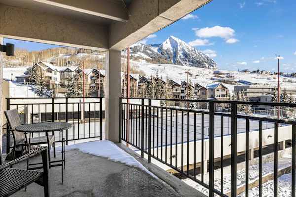 【Balcony】Mt. Crested Butte peaks from the balcony — morning coffee view