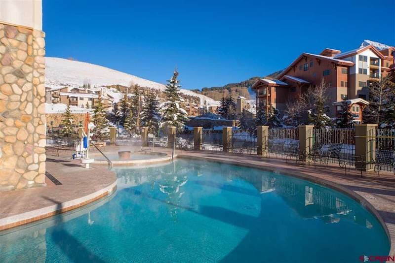 Grand Lodge Crested Butte — Studio #115 (Pet-Friendly)