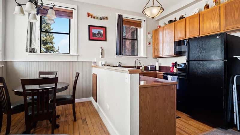 Papa's Place — Historic 1BR Unit in Downtown Leadville
