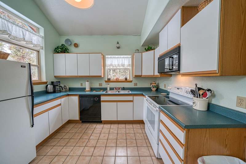 The Giddy Betsy — 3BR Cabin + Loft near Mt. Elbert