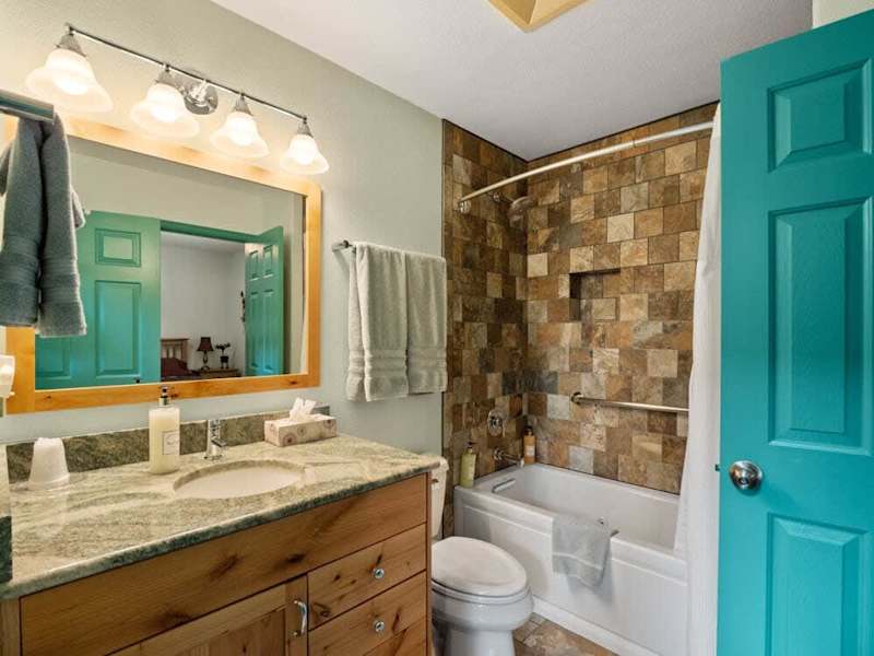 Mt. Elbert View Cabin | Sleeps 4 | Leadville