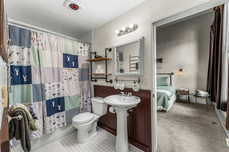 Old St. Vincent's 303 — Sauna | 14ft Loft | Mtn Views | Walk Downtown