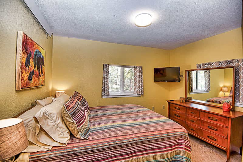 Woodsy Vibe · 3-Bedroom Leadville Home Near Ski Cooper