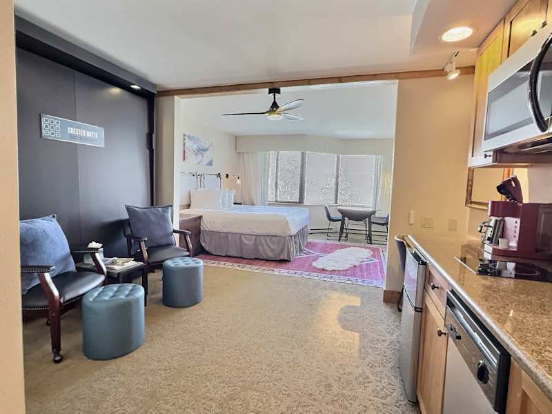 Studio, Crested Butte - Pool, Hot Tub, 5min to Ski