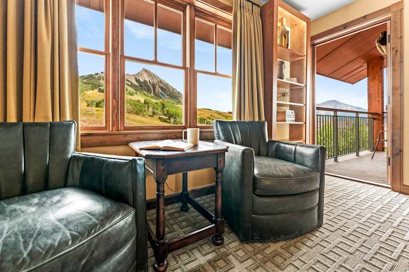 Best View in CB! Ski In-Out, Pool, Hot Tub, Sauna!