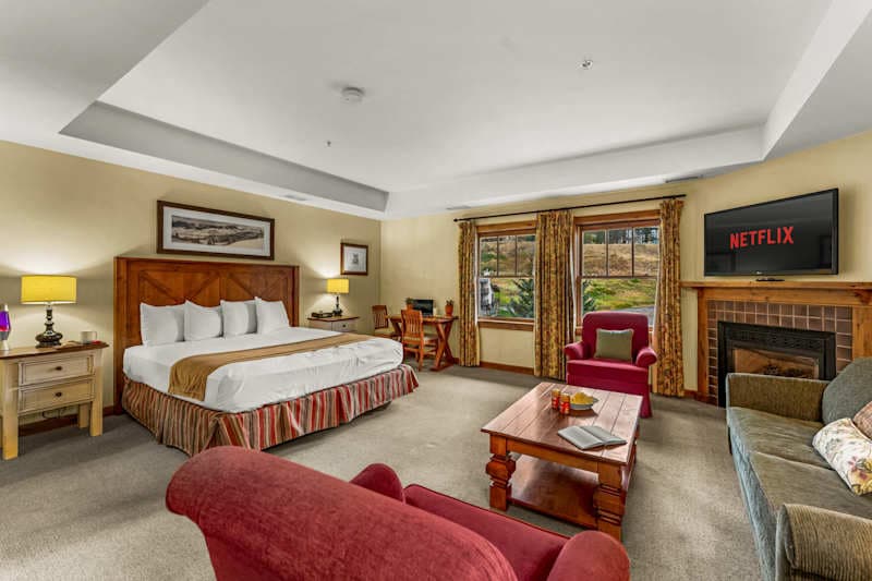 Studio at Mountaineer Square, Lifts 2 min Walk