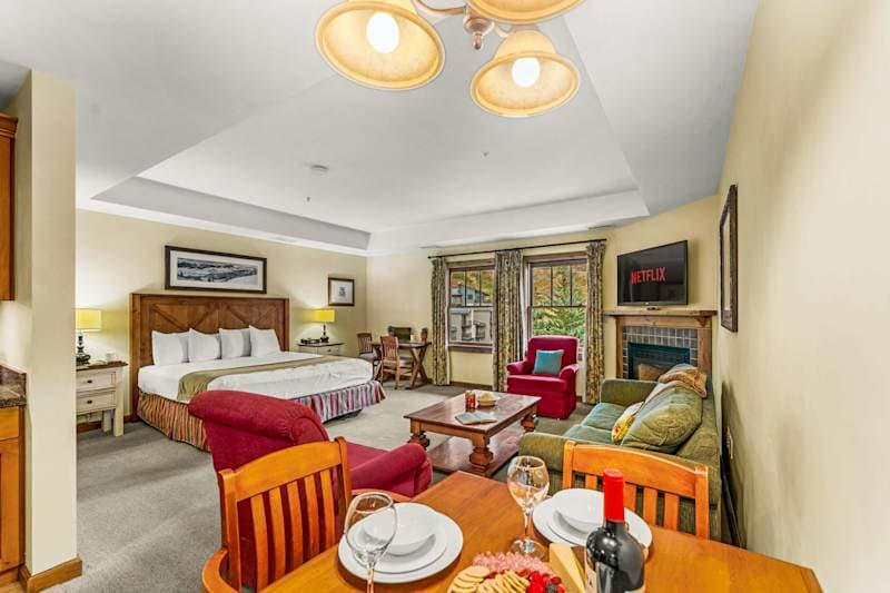 Studio at Mountaineer Square, Lifts 2 min Walk
