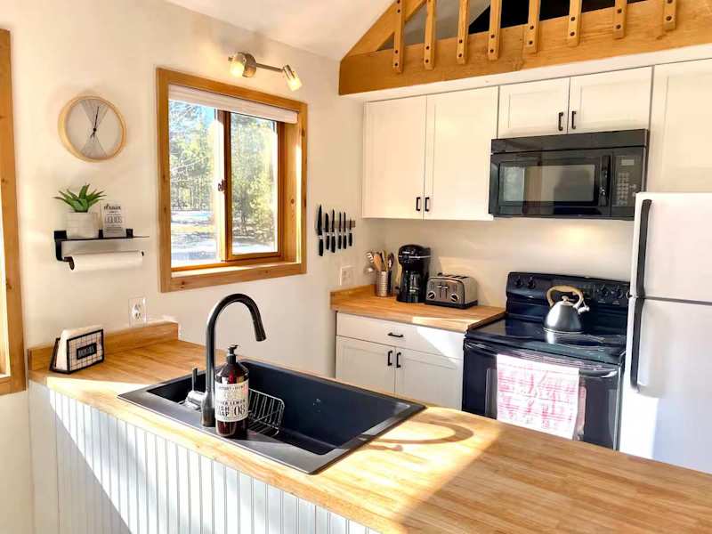 The Spruce Cabin — 14er Trails | Wood Stove | Pets OK | Sleeps 6