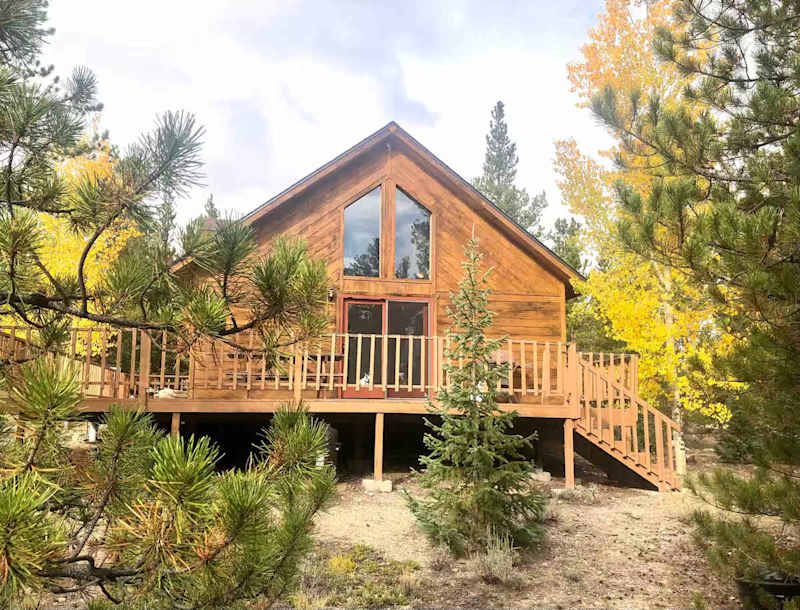 The Spruce Cabin — 14er Trails | Wood Stove | Pets OK | Sleeps 6