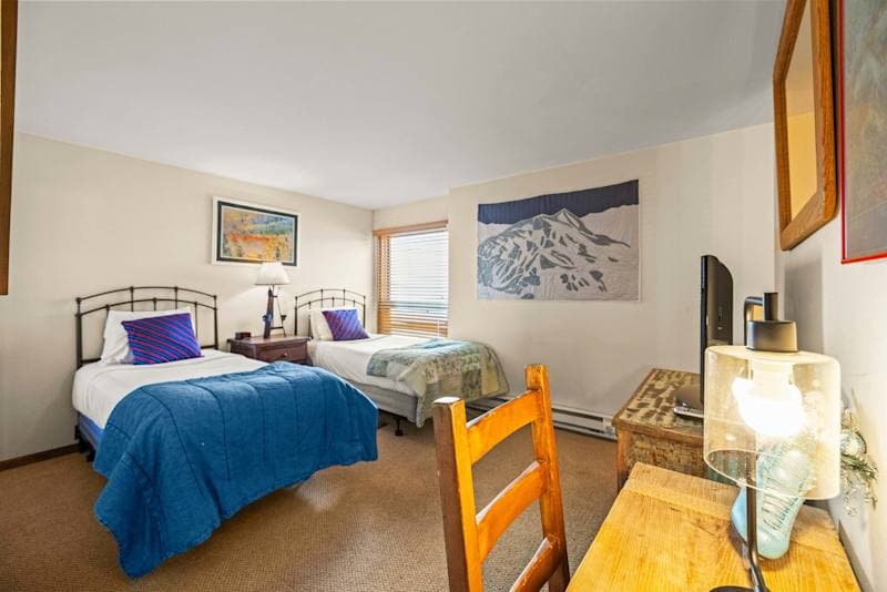 Hot Tub Condo by Ski Lifts w/ Mountain View