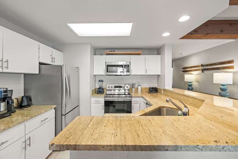 Plaza 241 at Woodcreek — 2BR Walk to Crested Butte Lifts